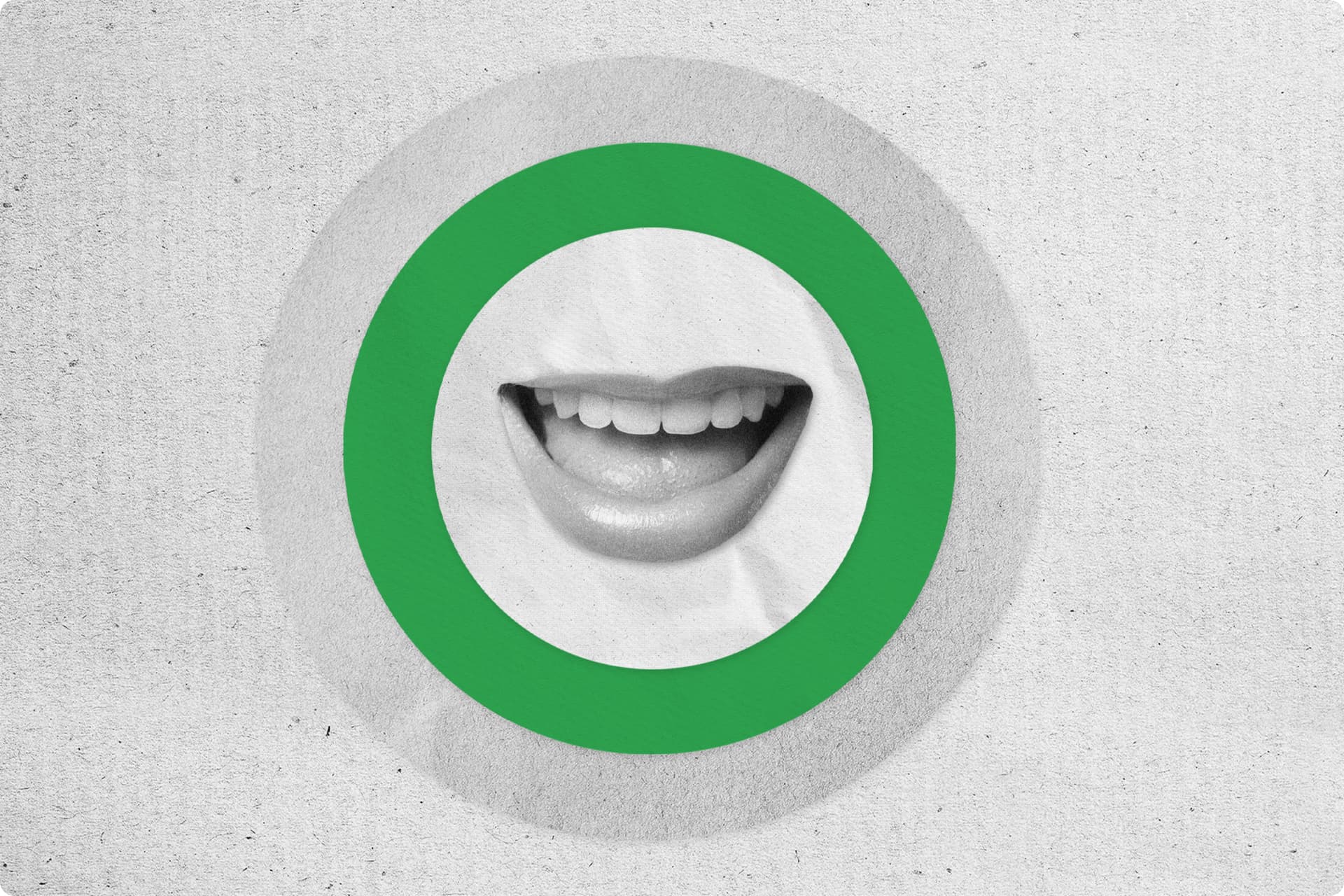 A mouth framed by a green circle A mouth framed by a green circle